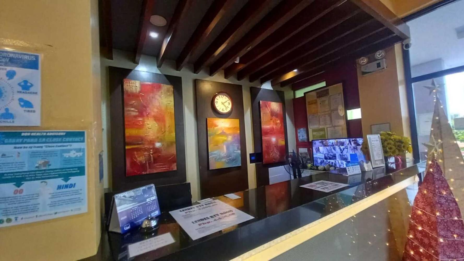 Oyo 1037 Lendes Tourist Inn Main Нага Экстерьер фото